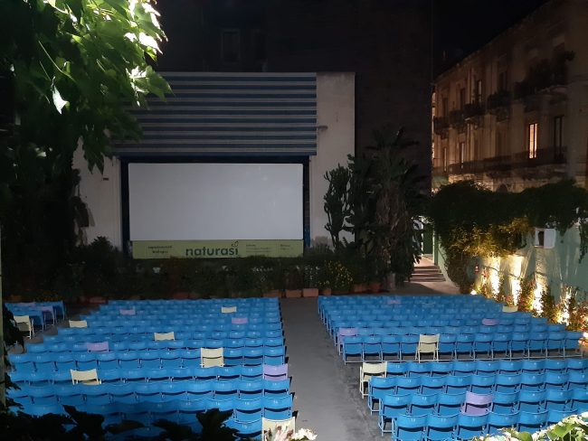 L’iconicità eterna dell’Arena Argentina e le metamorfosi del cinema: intervista esclusiva ad Alberto Surrentino