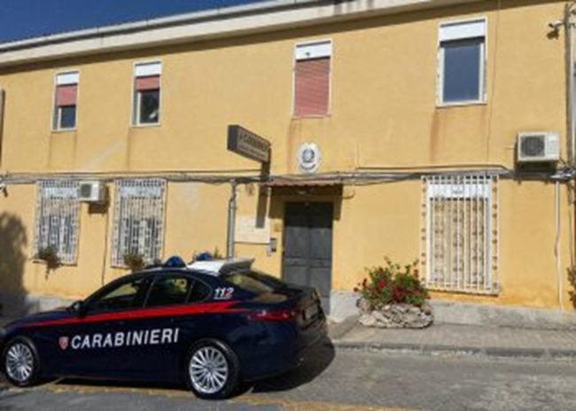 Arrestato giardiniere catanese accusato di aver aggredito e rapinato un’anziana