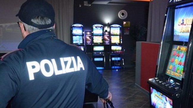Enna, centri scommesse nel mirino: 3 denunce