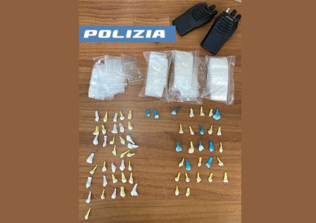Arrestato pusher 18enne in via Capo Passero