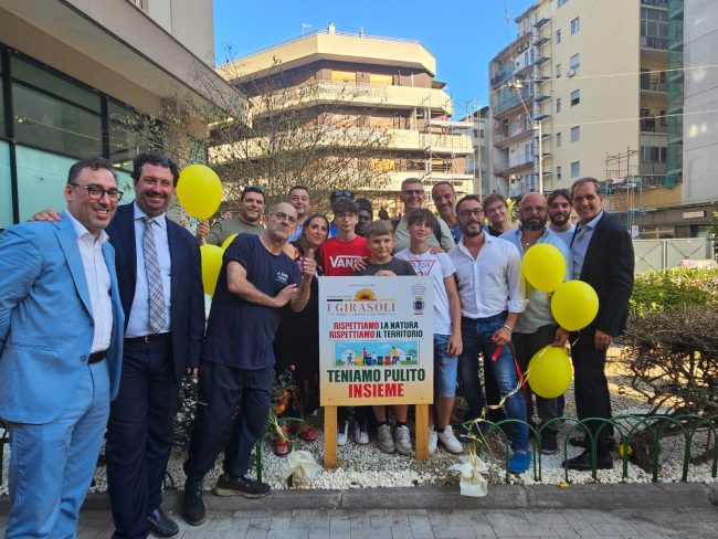 II Municipio, riqualificata aiuola ridotta a discarica