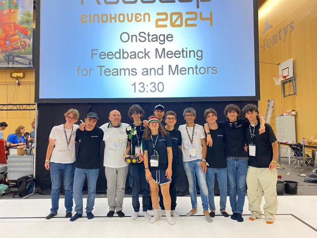 Il Liceo Scientifico “Boggio Lera” esordisce con successo ai mondiali di robotica Robocup Junior 2024