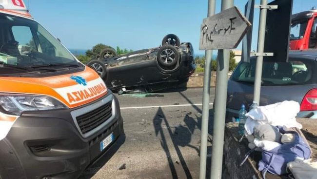 Ancora un incidente a San Giovanni Bosco: frontale sulla stradale 114