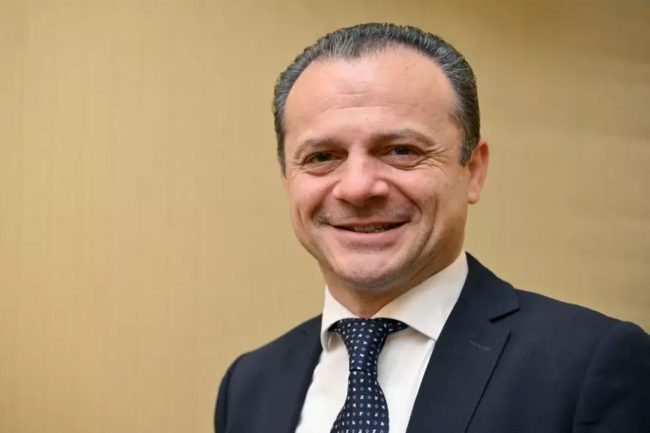 Taormina, l’ordinanza di De Luca: multe e denunce per gli sprechi d’acqua
