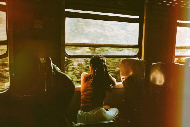 Da Palermo a Messina per rubare monili preziosi a bordo treno: denunciata una donna