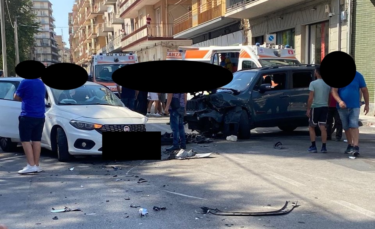 Incidente nel Catanese provoca sei feriti, coinvolti anche due bambini