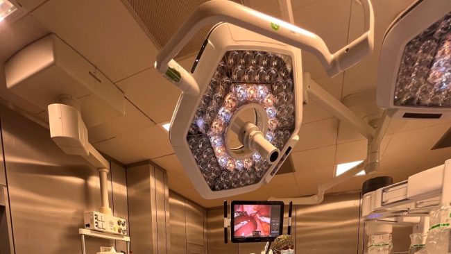 Al Policlinico di Catania il primo intervento di chirurgia robotica: asportato tumore all’esofago