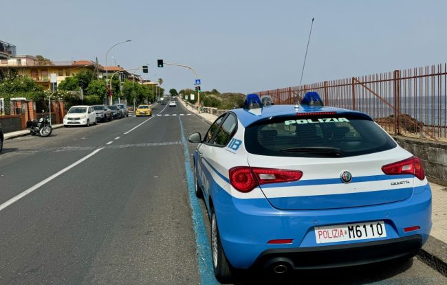Catania, irregolarità in un noto lido della Scogliera