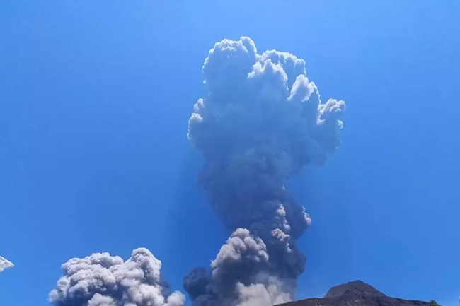 Stromboli “a riposo”, nessuna colata attiva
