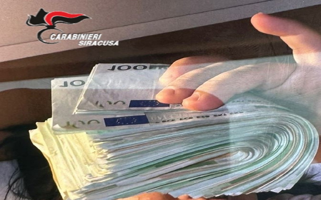 Si fingono due carabinieri e rubano 22mila euro ad un’anziana