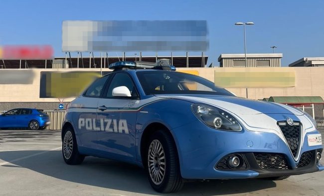Shopping gratis al centro commerciale, beccata e denunciata 56enne a Catania
