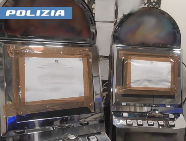 Catania, slot machine irregolari in un chiosco bar del corso Indipendenza