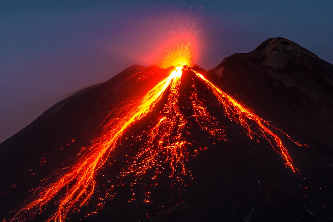 Uno studio ha scoperto le “vie” dietro l’attività dell’Etna