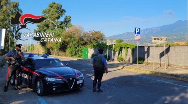 Massiccia presenza dei carabinieri a Giarre e dintorni: 3 denunciati, contravvenzioni per oltre 11mila euro