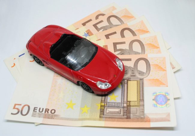 Sale il prezzo delle assicurazioni auto, Catania è la città italiana con l’aumento maggiore