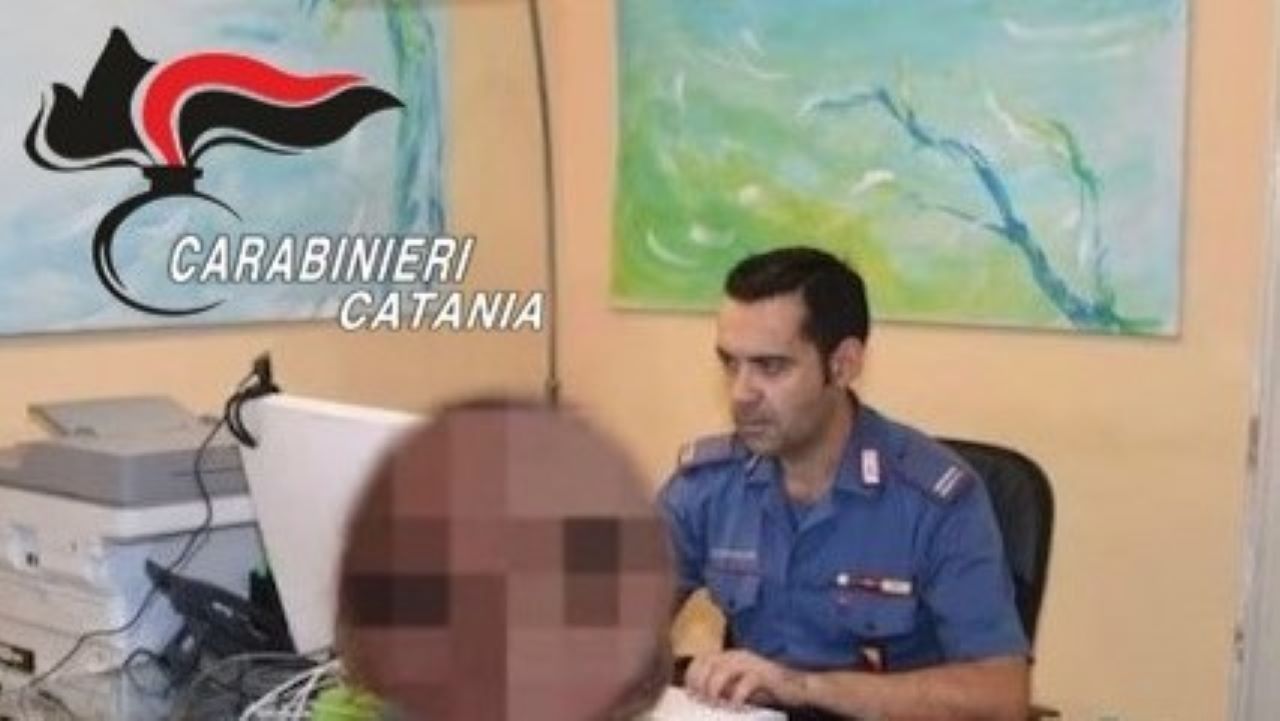 Paternò, 36enne tenta di uccidere la moglie