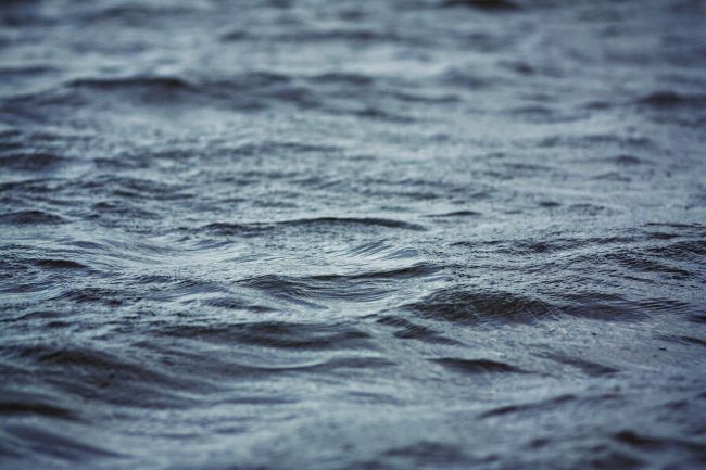 Identificato l’uomo trovato morto in mare a Mazara del Vallo