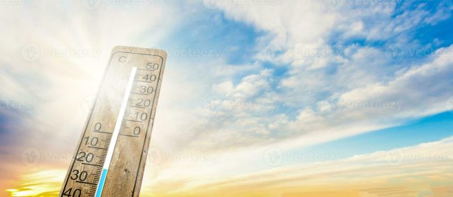 Meteo, le piogge non spazzano l’afa: le previsioni per domani