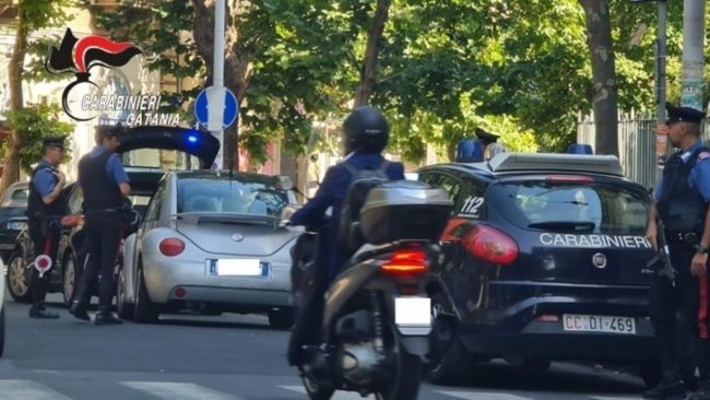 Catania, operazione “Buon Ferragosto Sicuro”: 5 arresti e sanzioni per oltre 20mila euro