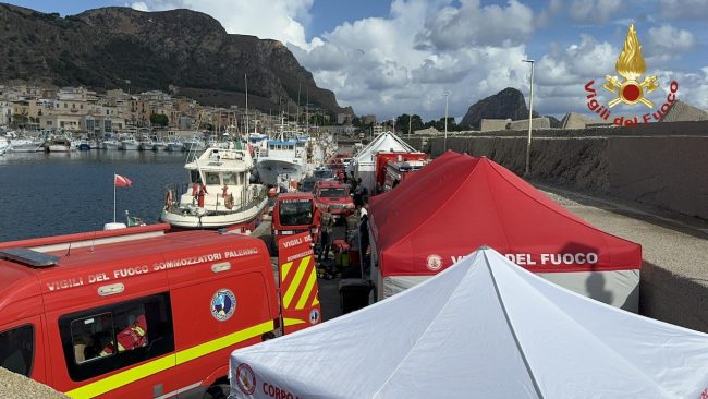 Il veliero Bayesian “inghiottito” dal mare in 60 secondi. Gli scenari inquietanti, le testimonianze e le ricerche