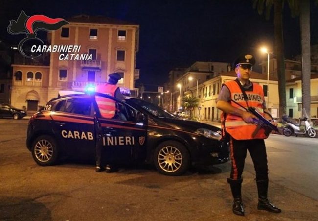 Nel Catanese una lite tra suocera e nuora sfocia in maxi rissa: sette feriti e undici denunciati
