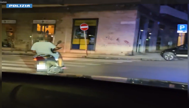 Evade dai domiciliari per spacciare, 59enne arrestato dopo una folle corsa tra le vie di Catania