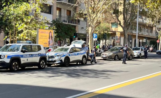 Catania, stretta sulla sicurezza stradale: centinaia di sanzioni e veicoli abbandonati rimossi