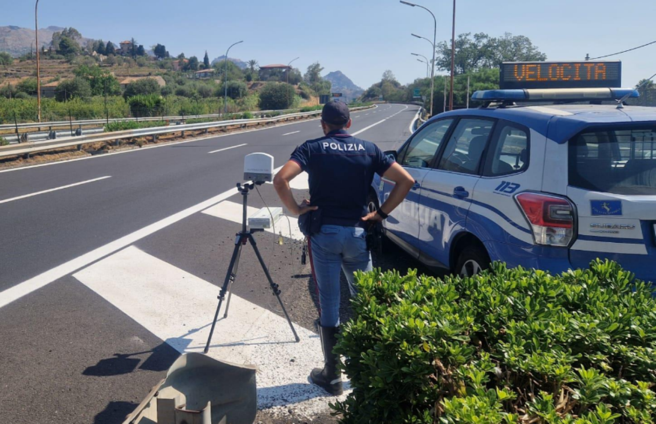 Controlli della velocità sulle autostrade siciliane: calendario e sanzioni