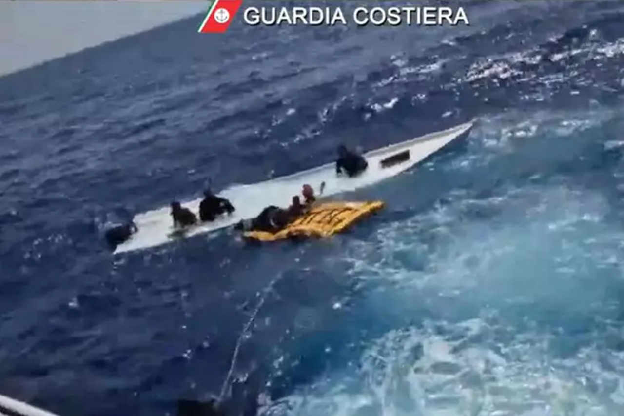 Lampedusa, recuperati 6 cadaveri in stato di decomposizione