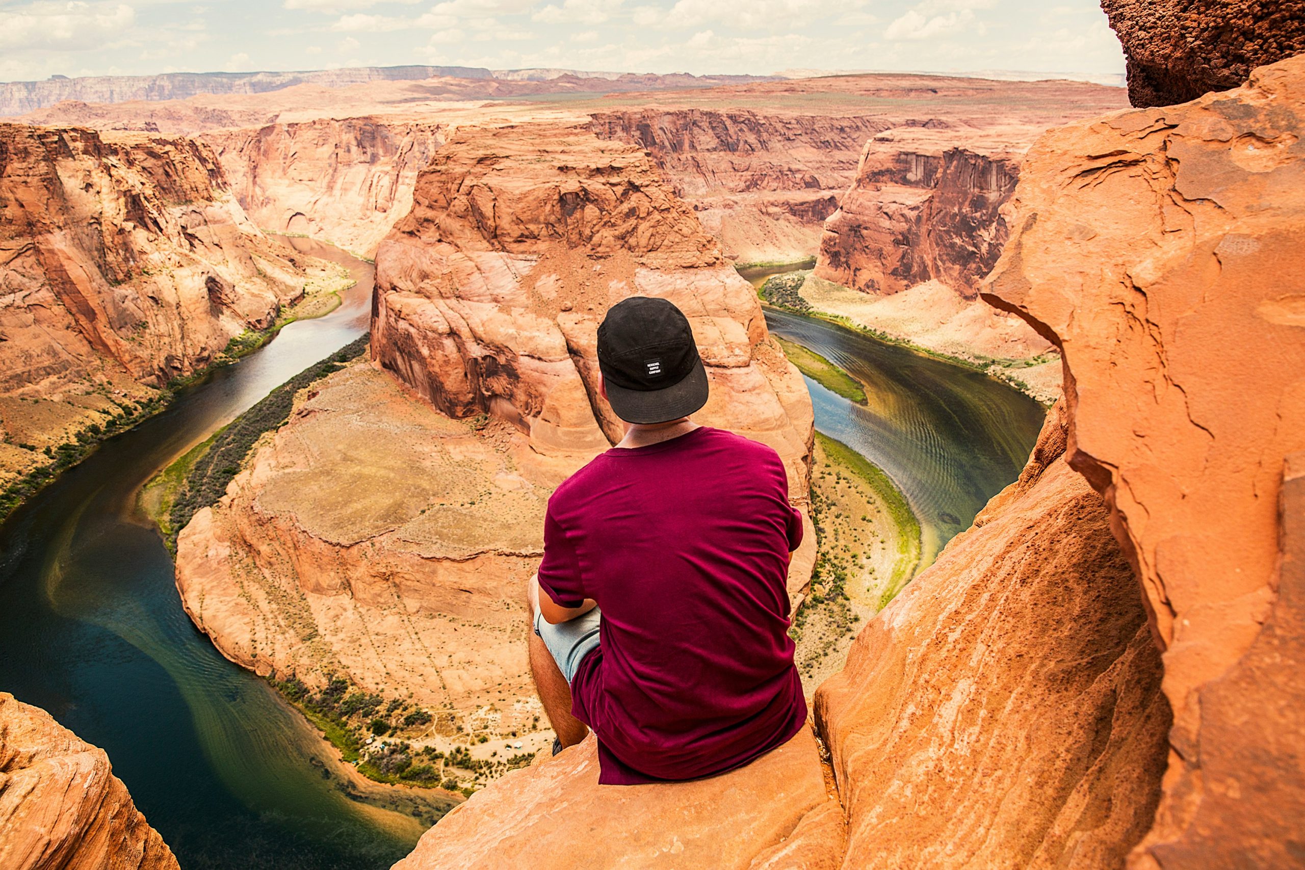 Cosa sono i viaggi di avventura: le caratteristiche di questa tipologia di turismo