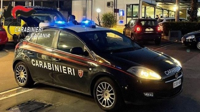 Piccoli malviventi fanno carriera: beccati minorenni con droga