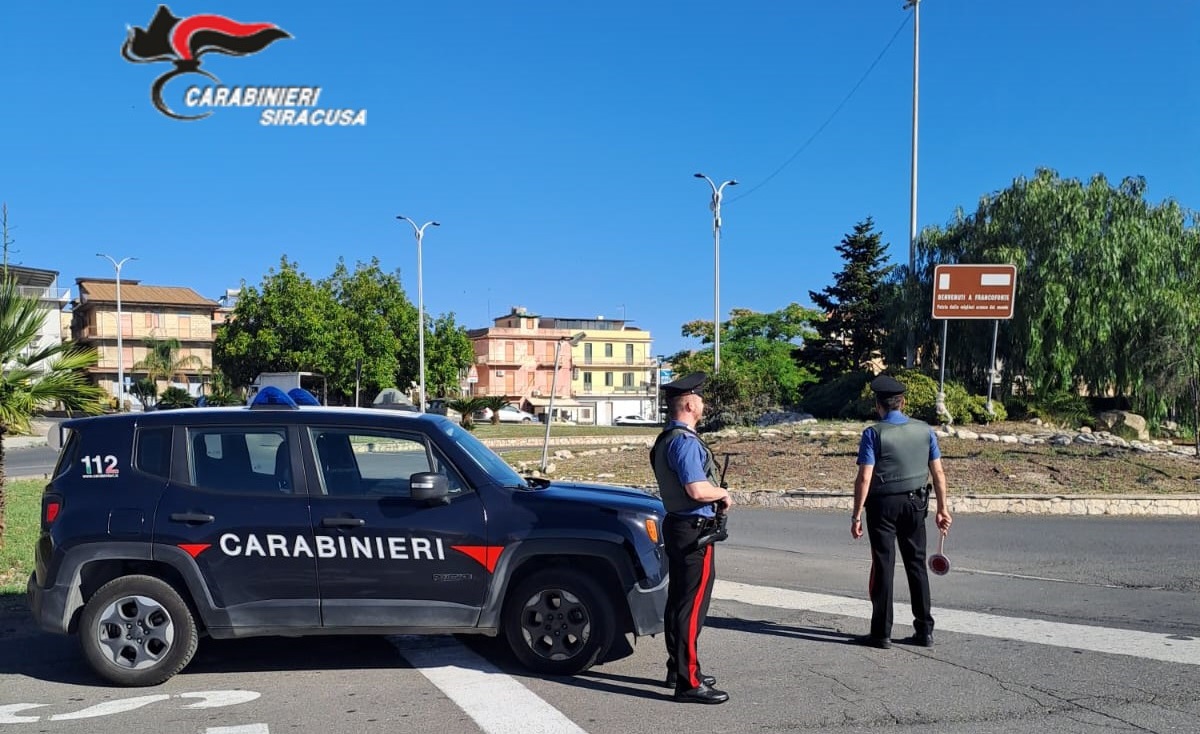 Evade ripetutamente dai domiciliari e finisce in carcere