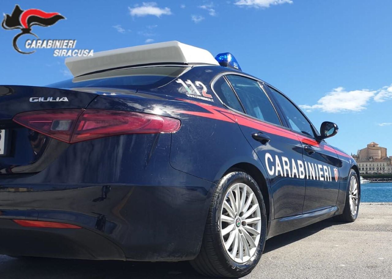 Siracusa, truffa del “finto carabiniere” ai danni degli anziani: arrestata coppia di catanesi