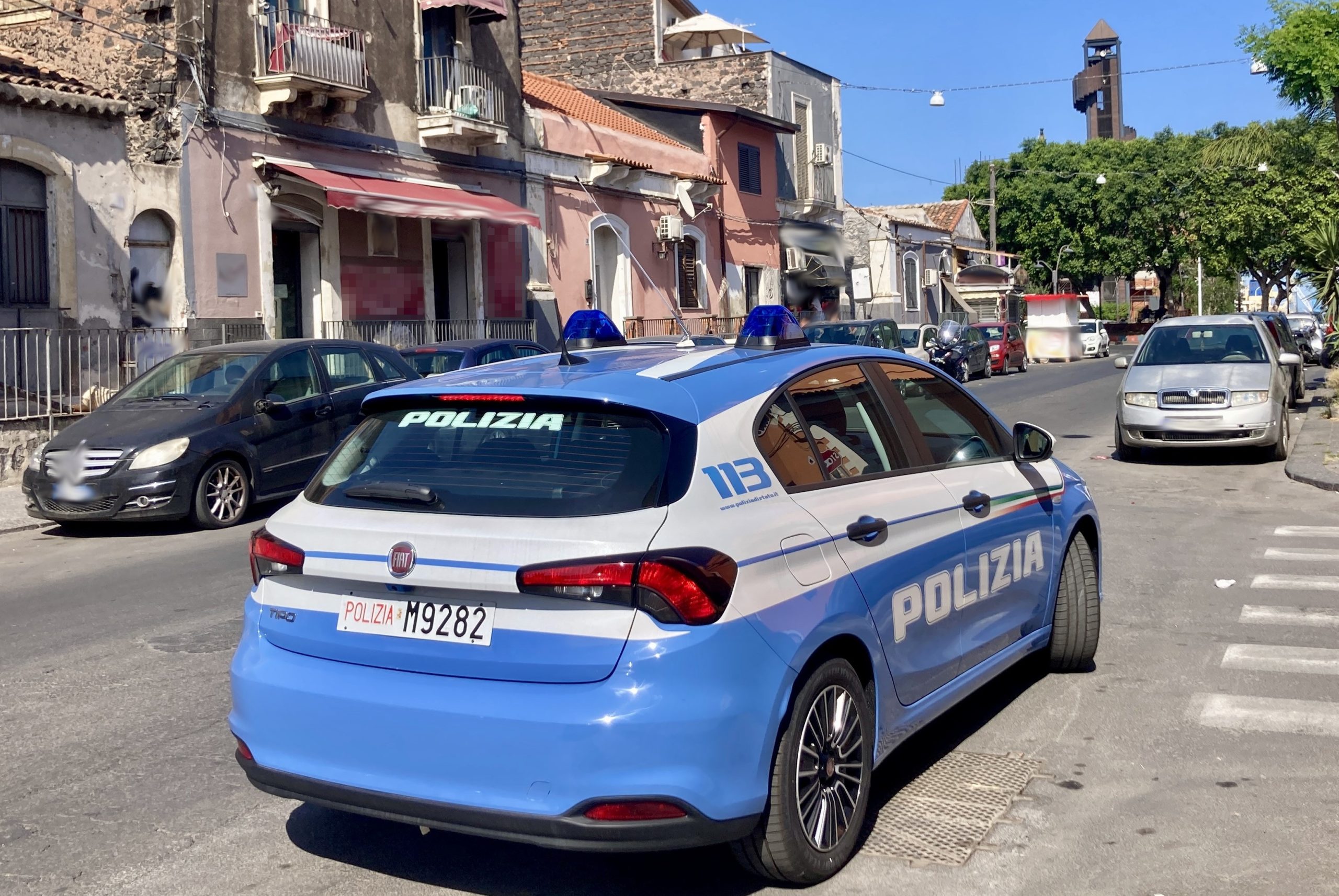 Evadono dai domiciliari: due arresti a Catania