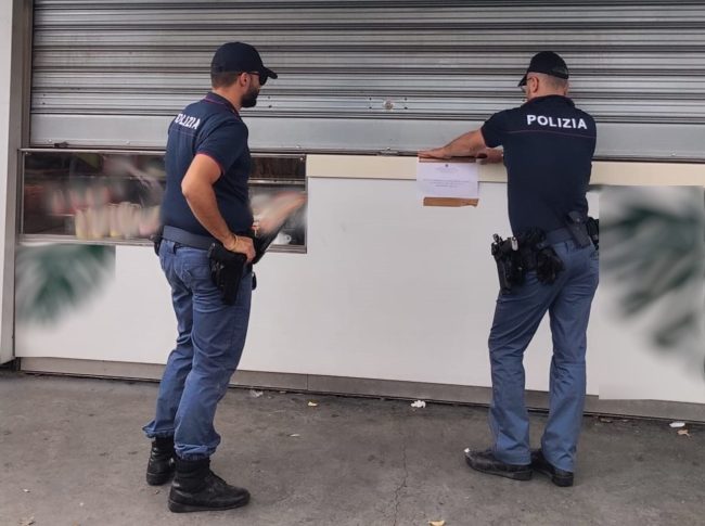 Sospesa attività di un chiosco-bar al viale Mario Rapisardi di Catania: era ritrovo di pregiudicati