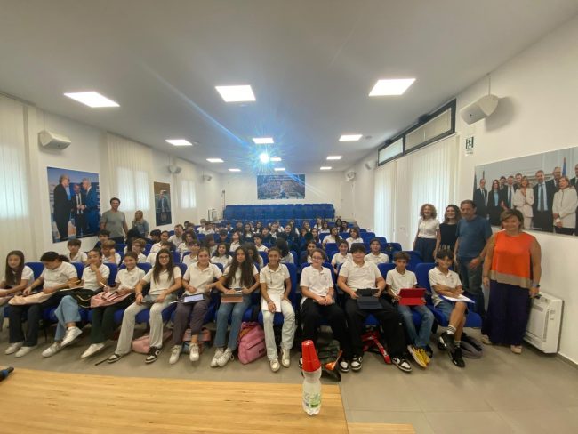 Studenti dell’IC Cavour a lezione di diritti umani – Festival Internazionale di Geopolitica “Mare Liberum”