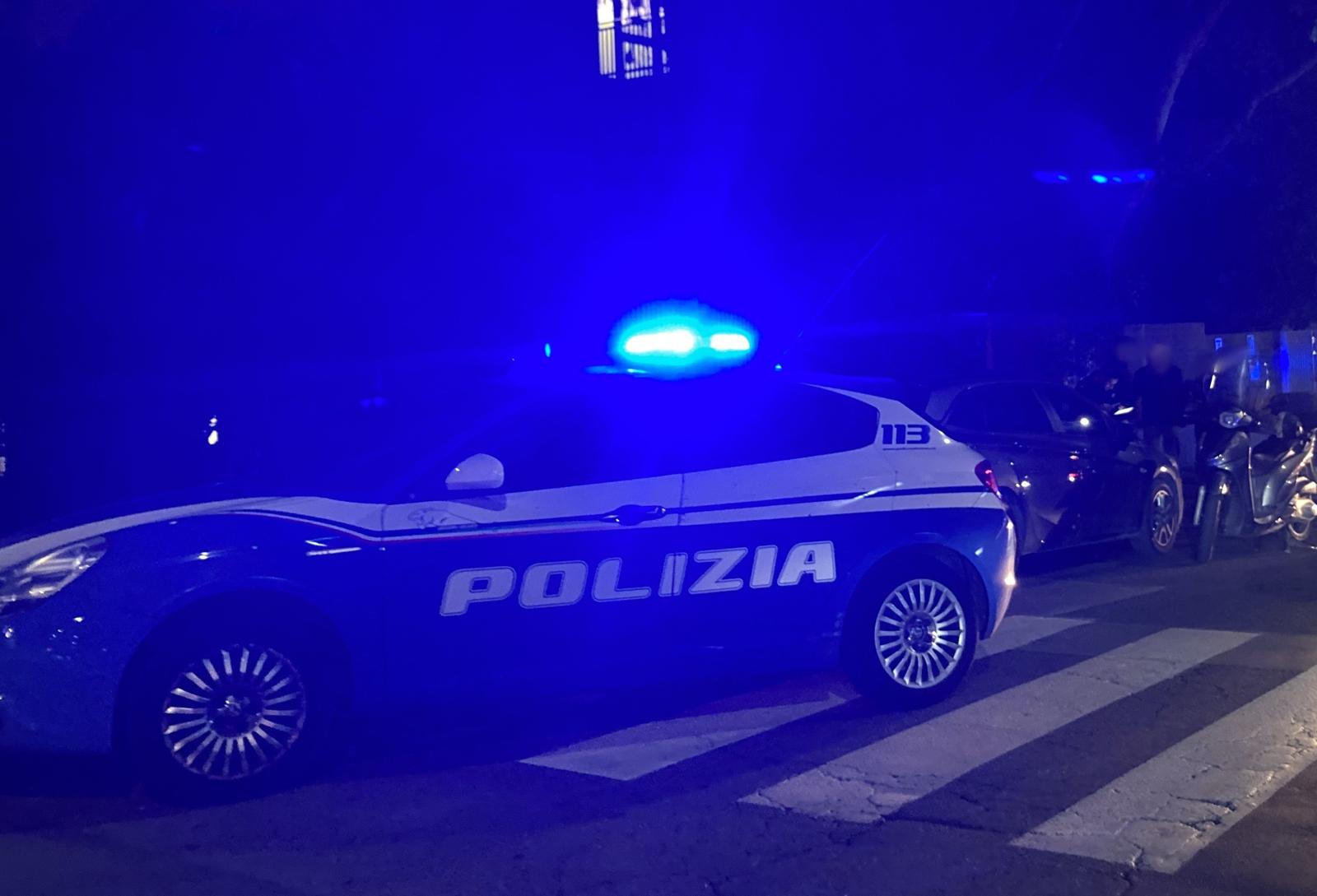 Catanese fermato mentre stava tentando di rubare all’interno di un’auto parcheggiata