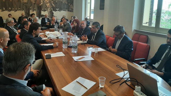 Ance Sicilia lancia l’allarme sulla trasparenza degli appalti: oltre il 76% assegnati con procedura negoziata