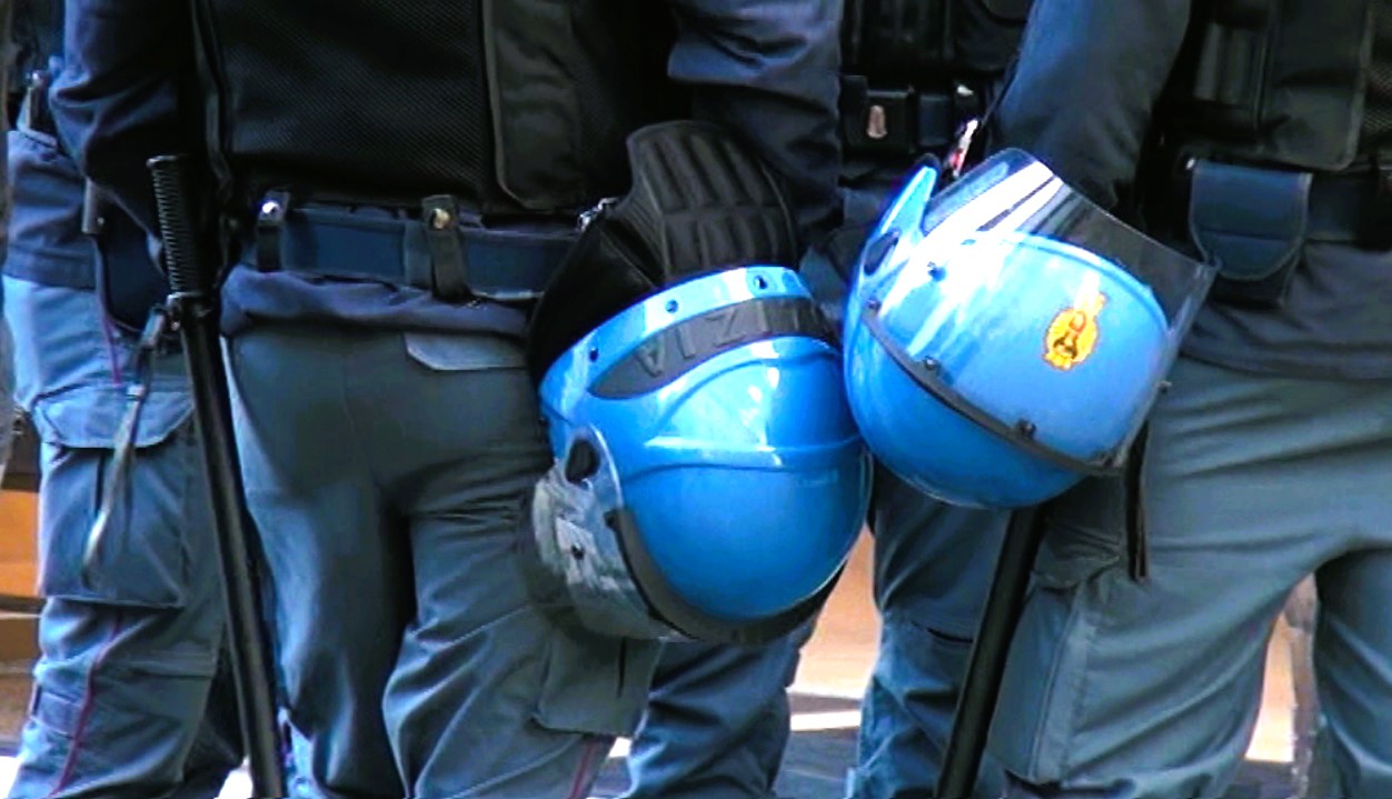 Caltanissetta, scattano 4 Daspo per gli ultras del Pro Favara