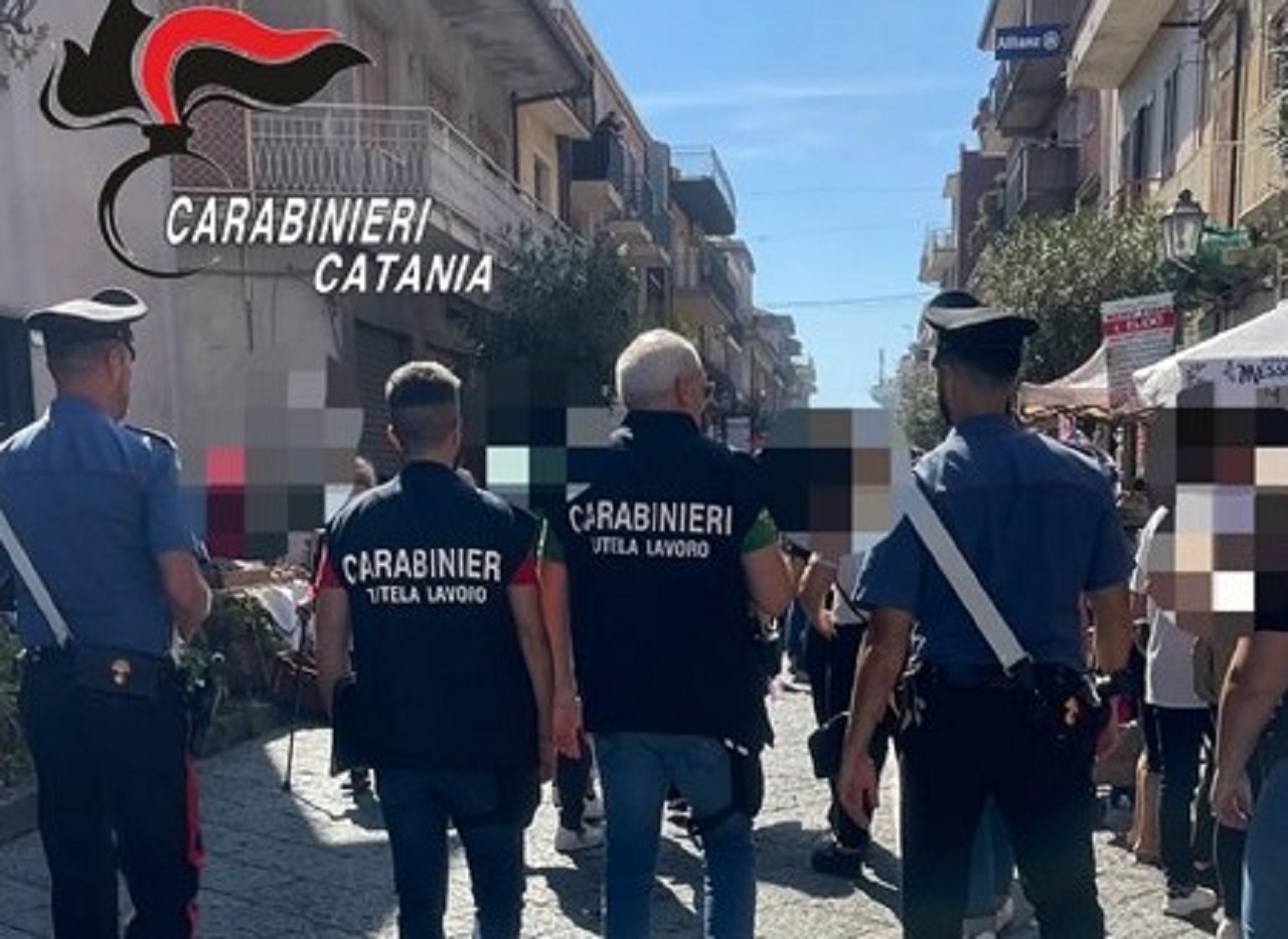 Stand irregolari e lavoratori in nero all’Ottobrata di Zafferana Etnea