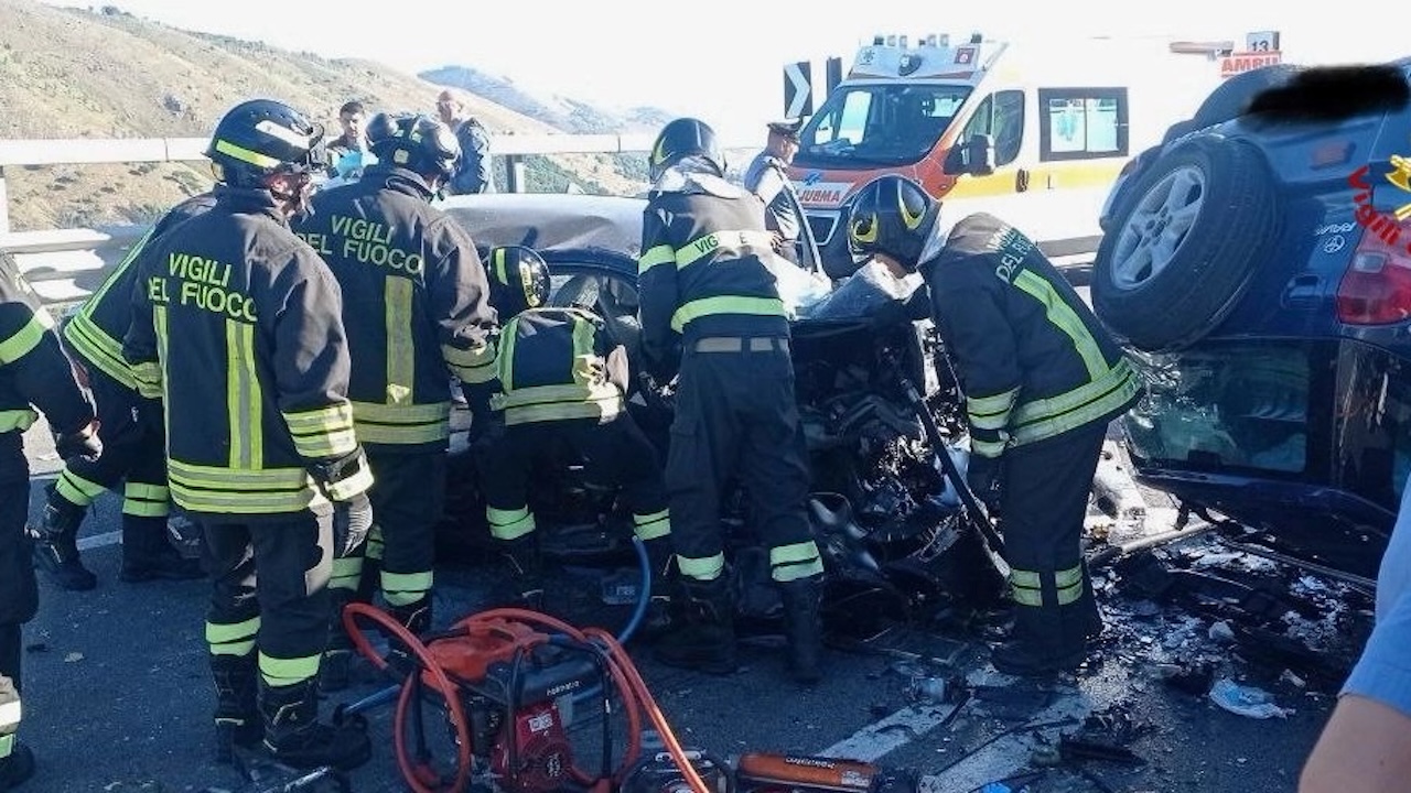 Raccolta fondi per funerali coniugi di Ribera e fratellini rimasti orfani dopo incidente sulla A19