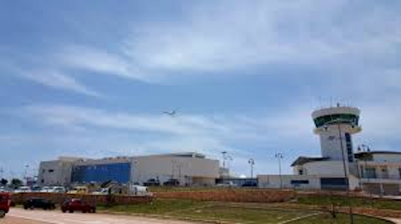 Inchiesta aeroporto Lampedusa: indagato anche il Dg di Enac Quaranta per tentata concussione