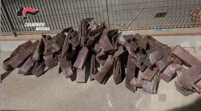 Svaligiavano i cimiteri di Messina e Palermo e facevano selfie con la refurtiva: quattro arresti – VIDEO