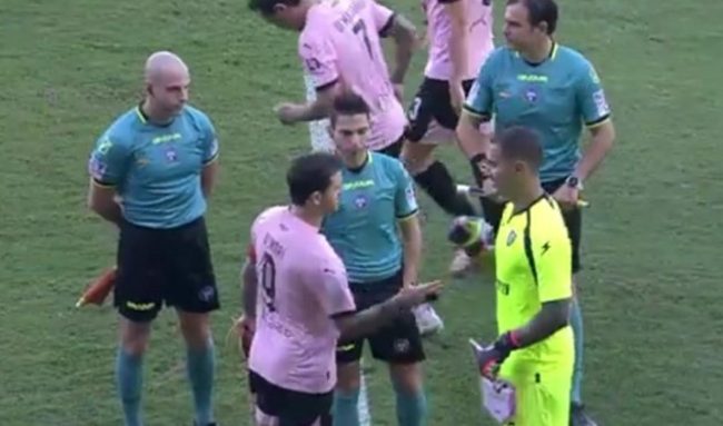 Rosanero in formato casalingo e la Salernitana passeggia al Barbera