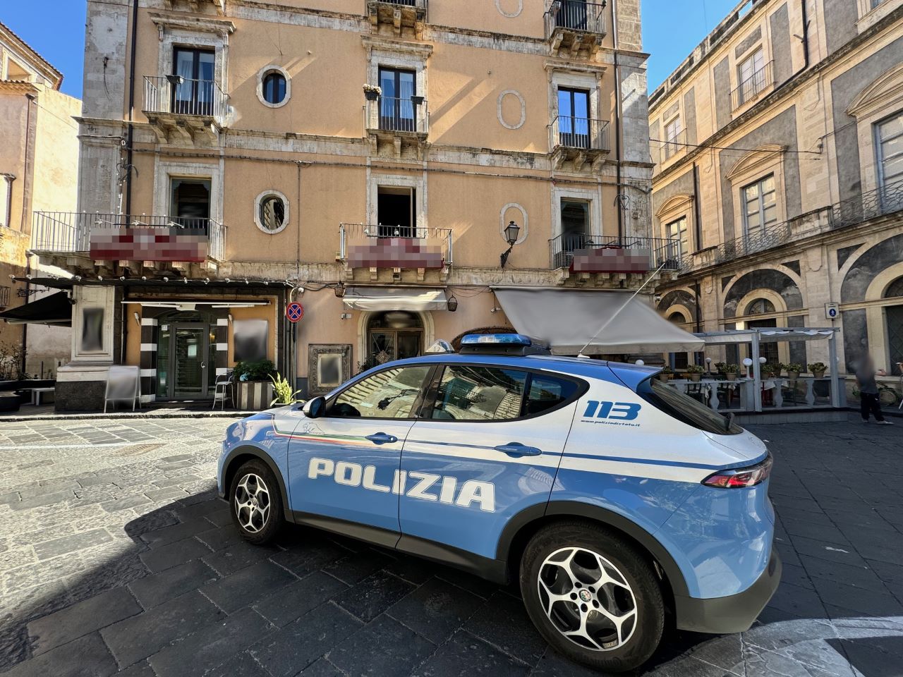 Vigili urbani aggrediti a Catania, disposto il Daspo Willy per i due fratelli