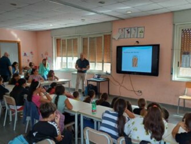 Incontro per la prevenzione alla salute dei denti all’istituto Rita Atria di Catania