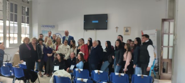 I Edizione del Premio al Merito “Migliori Studenti”: incontro svolto all’IIS De Felice-Olivetti, un riconoscimento a impegno e legalità