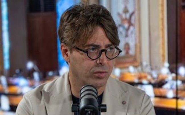 Aperta indagine su contributi regionali ad associazioni culturali “vicine” a Carlo Auteri