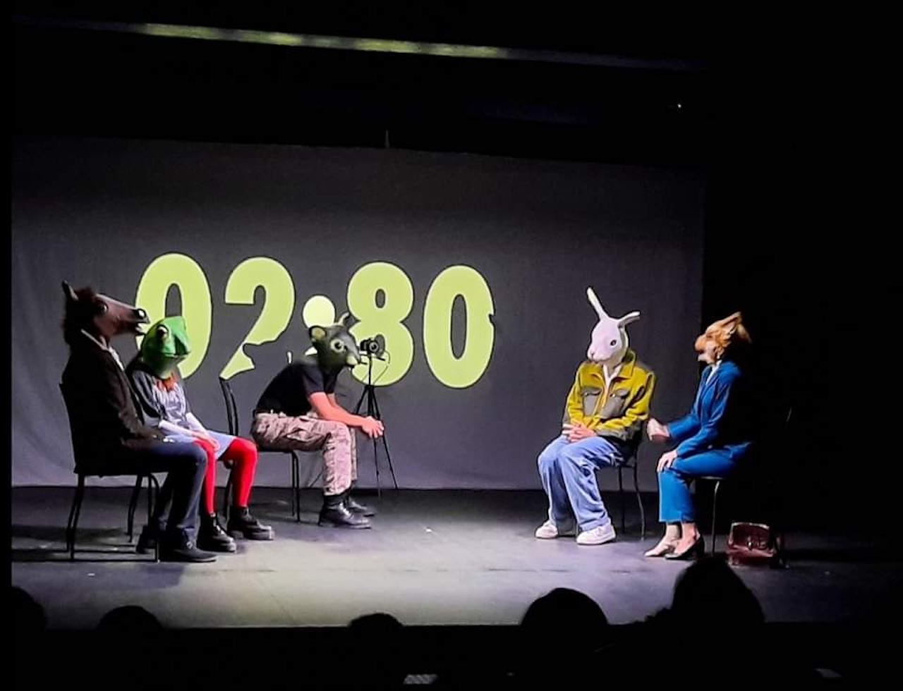 A Teatro Bis con “Resti in attesa” è di scena la fragile e disumana follia dell’uomo