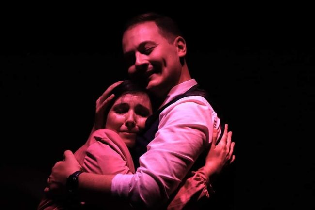 A grande richiesta a Teatro Bis ritorna in scena “Aspettandoti” e il significato delle attese
